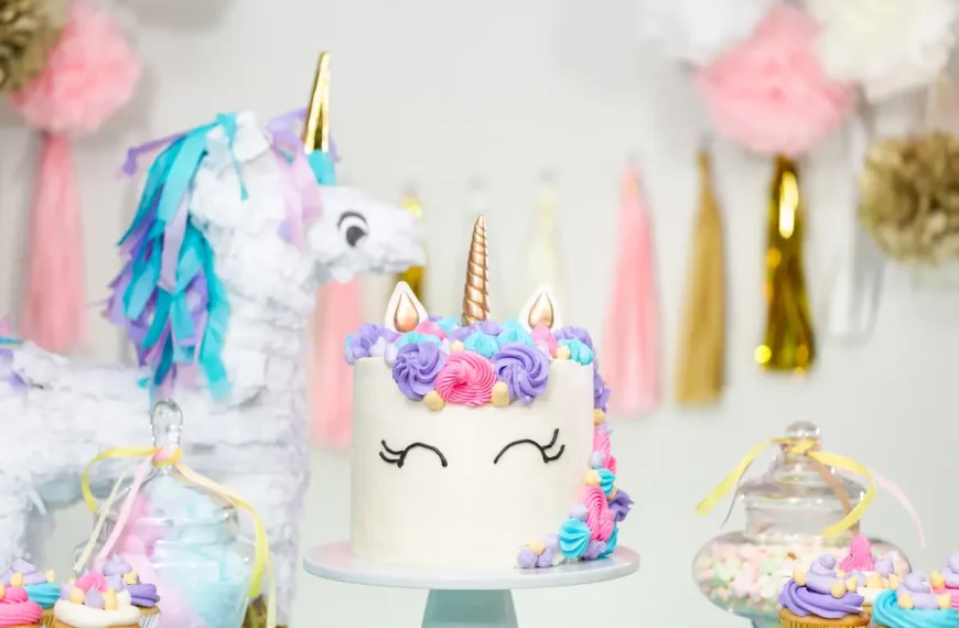 🎂 Gâteau Licorne – Un Voyage Magique en Pâtisserie 🦄